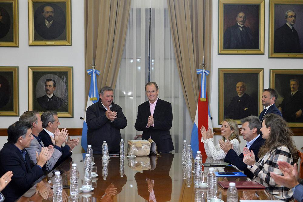 apfdigital_391022_tapa_692023_153612